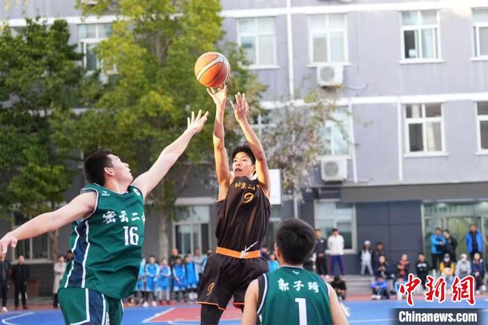 2024百队杯篮球赛在和平里第一小学圆满落幕，助