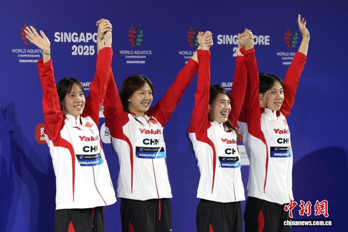 中国女将斩获2银2铜 跳水男子10米台首次无缘奖牌